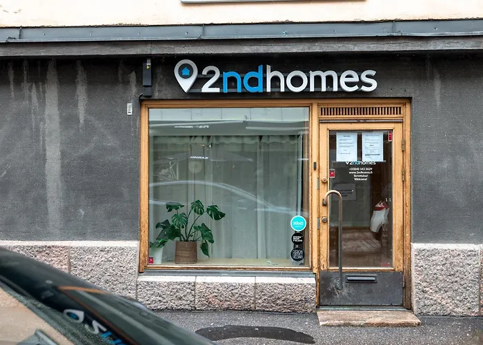 2Ndhomes Unique 2-Story Apartment With Spa